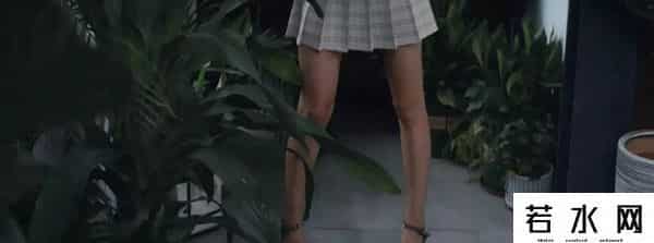 巨鳄战狂蟒,国产片烂出新高度,上演人蛇禁忌