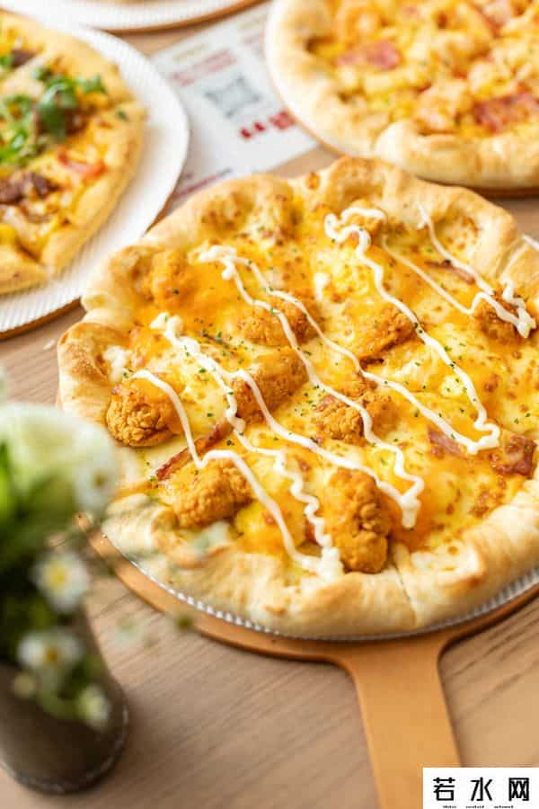 必胜客价格,“披萨一哥”必胜客又有新动作!一价到底,更有7款入门款产品低至9.9元