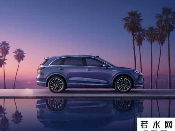 上汽汽车,汽车视点 - 销量“七连涨”,产品技术密集落地!上汽集团“三箭齐发”