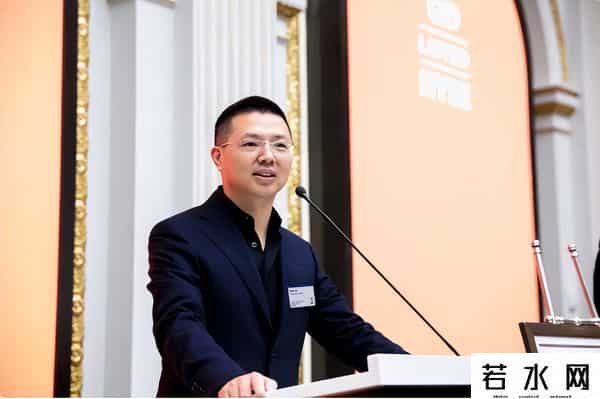 罗敏校园贷,校园贷创始人：烧光一个亿，被资本大佬无情抛弃，直播卖菜还被骂