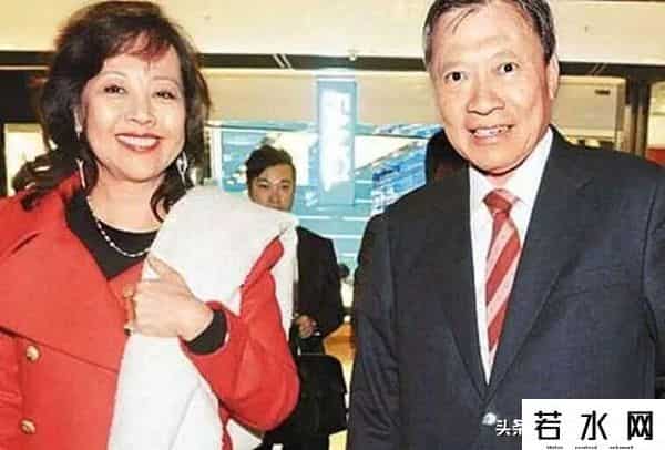 唐锦馨,最牛豪门儿媳：她为救夫跟绑匪谈判，斗倒小三守住538亿遗产