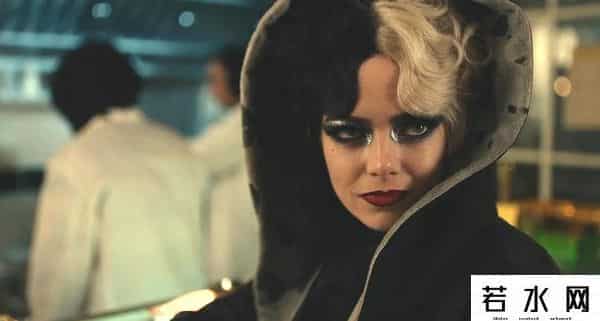 影视捆绑,捆绑《穿普拉达的女王》，这部时尚电影配吗？