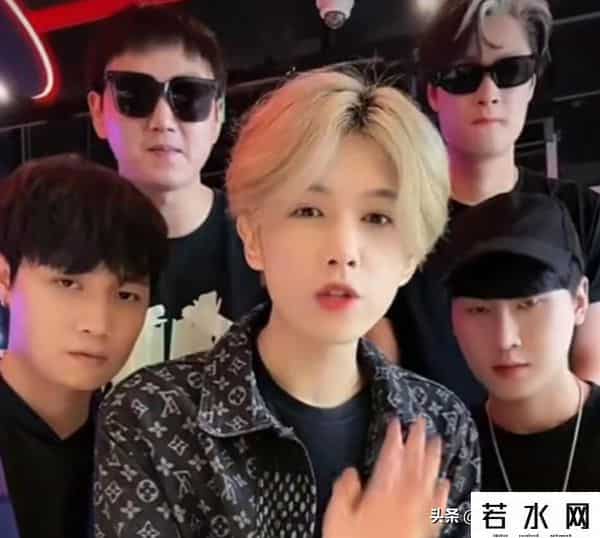 山寨明星,“山寨明星”消亡史:“造假”的人生,假得了一时假不了一世