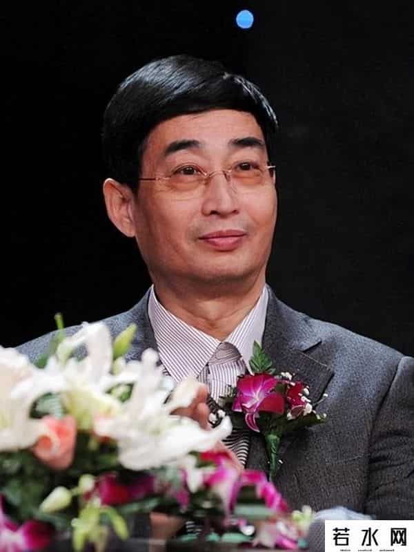 万峰老师,主持人万峰，自电台退出15年后，从“电波怒汉”成功逆袭成网红