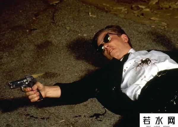 落水狗,极度烧脑的大师之笔,昆汀·塔伦蒂诺的这部作品,一次过足推理瘾