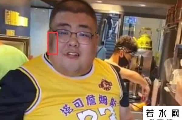 于海龙泡泡龙,吃播泡泡龙意外去世,29岁体重320斤,生前脸上黑斑是早有预兆?