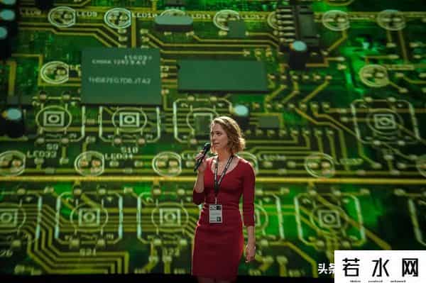 骇客追缉令,感觉智商被碾压,10部烧脑刺激的黑客电影,虐智商,全都是神作