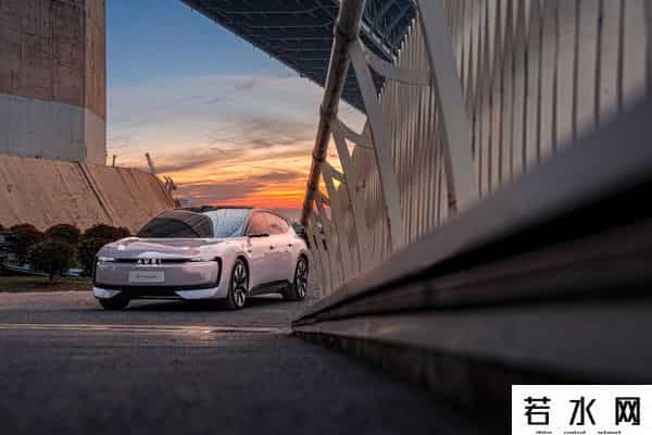 上汽汽车,汽车视点 - 销量“七连涨”,产品技术密集落地!上汽集团“三箭齐发”