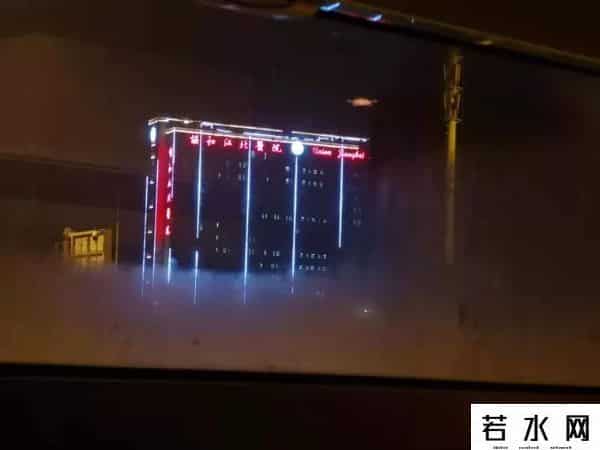 宇秋,武汉战地日记：“听到湖北阿姨这句话，眼圈一下就红了”