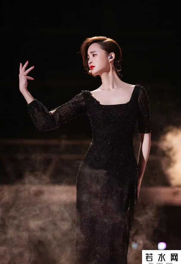 浪妹,《浪姐3》首播尴尬:有人年龄存疑,有情敌同台,有人太拽被吐槽