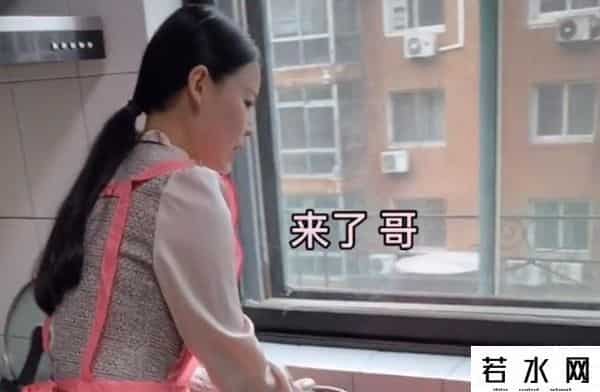 于海龙泡泡龙,吃播泡泡龙意外去世,29岁体重320斤,生前脸上黑斑是早有预兆?