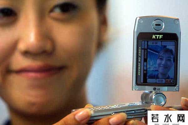 键盘图,图忆｜手机“全屏”时代：细数那些曾经风靡的“键盘”手机