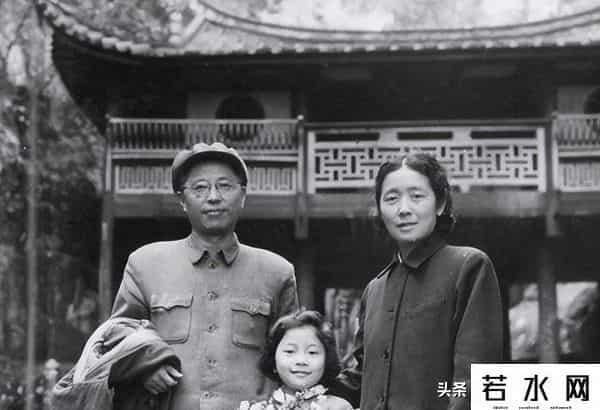 新画面影业,根据曹禺作品改编的电影