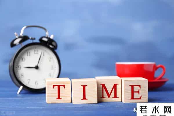 正直的生活,要正直地生活,别想入非非!要诚实地工作,才能前程远大