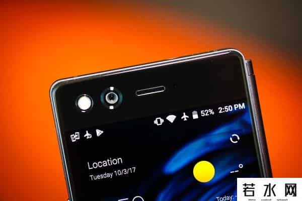 axon m,不喜欢全面屏?折叠双屏中兴Axon M上手