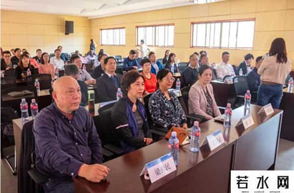 色中色成人网,有色金属行业职业技能教育“走出去”试点工作“校长团”一行到中国有色集团在赞出资企业考察