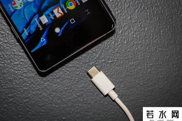 axon m,不喜欢全面屏?折叠双屏中兴Axon M上手