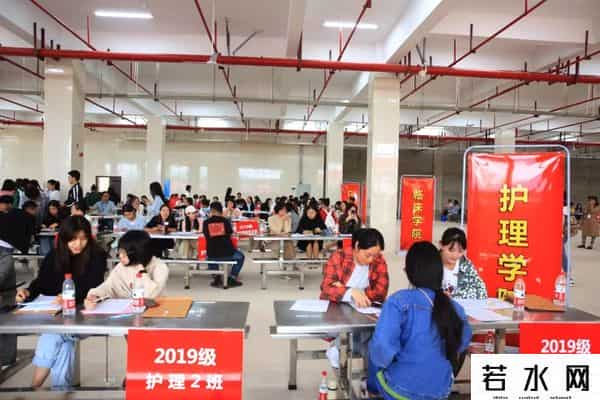 胡叶新,激动！宁乡第一所大学建成开学，迎来2672名大一新生