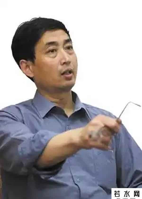 万峰老师,主持人万峰，自电台退出15年后，从“电波怒汉”成功逆袭成网红