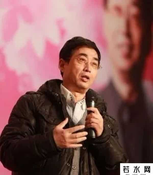 万峰老师,主持人万峰，自电台退出15年后，从“电波怒汉”成功逆袭成网红