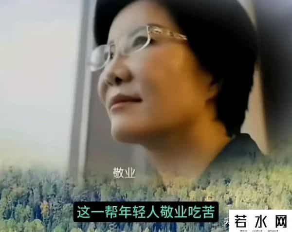 魏雯雯,三位朋友谈董宇辉贡献，魏雯雯对其中肯评价，网友评论引热议