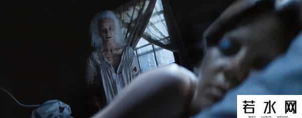 成人片场,这R级新片看得我头皮发麻