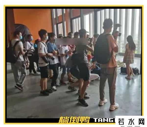 躺倒鸭官网,“软色情网红”竟来B站开直播，想洗白？涨粉已破10万……