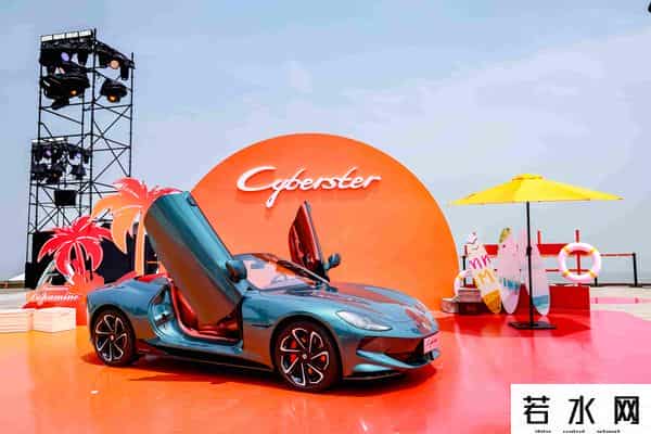 上汽汽车,汽车视点 - 销量“七连涨”,产品技术密集落地!上汽集团“三箭齐发”