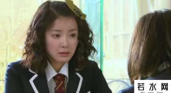 花样年曾宝宝,韩国女星李诗英怀孕8个月参加马拉松,此前宣布离婚后怀上前夫的二胎,曾因出演《花样男子》受到关注