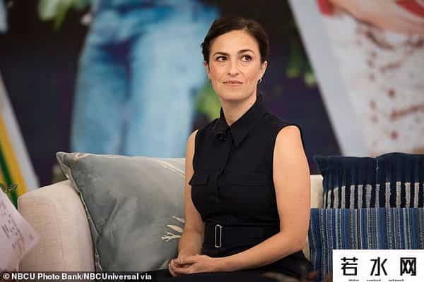 乔布斯遗产,乔布斯最宠爱美貌小女儿大婚在即!坐拥千亿遗产读名校当模特玩票