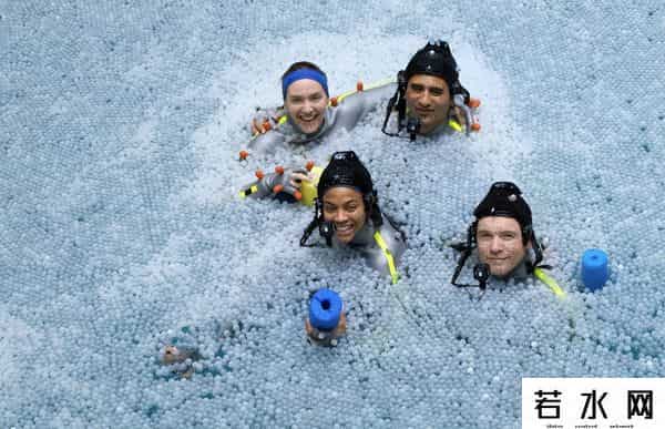 阿凡达2,《阿凡达2》亲手掀翻曾经的极限,一顿操作猛如虎后,值在哪?