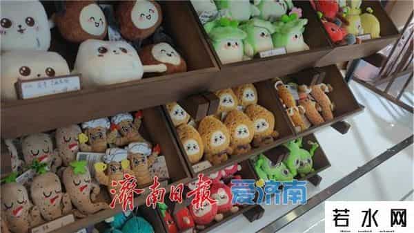 动漫连锁店,融媒深调查·动漫周边热销vs连锁品牌撤柜:“谷子经济”正在经历“成长阵痛”?