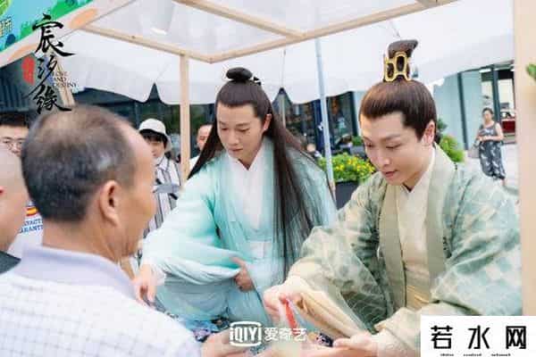 云风,“云风上神”李嘉铭空降成都 坦言和张震搭戏压力很大