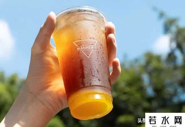 2平米,从2平米小店到年赚60亿，单店估值1000万，它靠什么？