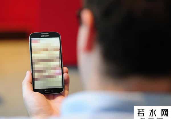 黄色成人网,世界最大成人网站,每月访问量可达44亿!成人网站为何屡禁不止?