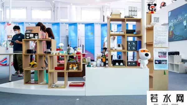 兔二爷,智慧科技、创新体验……西城展区亮相“服贸会”,开启中国式新生活