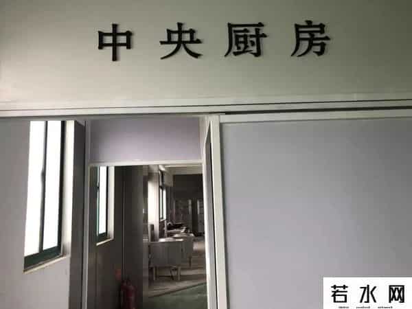 喜姐炸串加盟,9平小店日销7万...喜姐炸串创始人背后的故事!独家专访