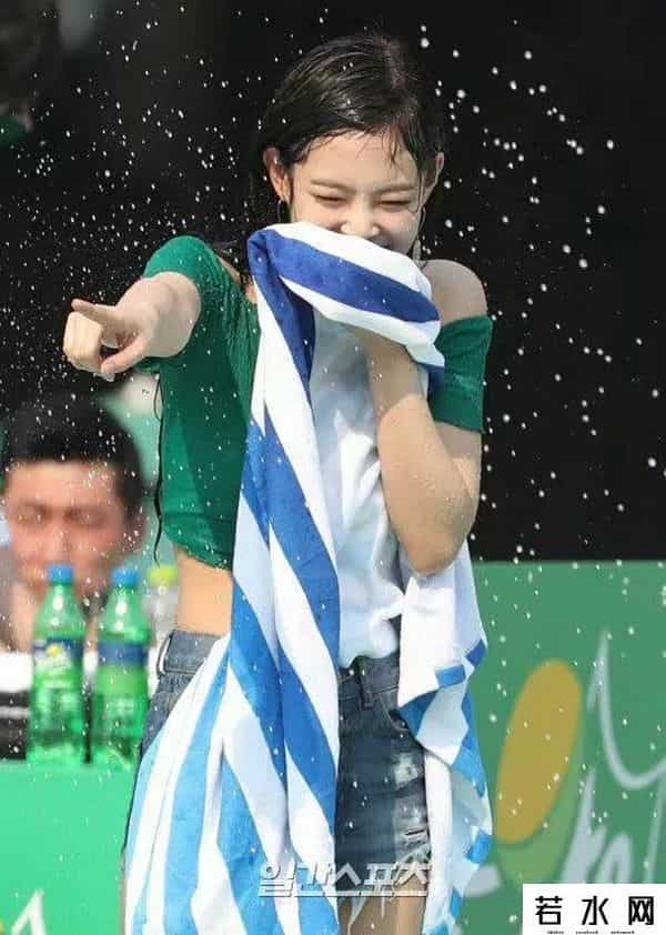 雪碧广告歌曲,Jennie雪碧广告太经典了!