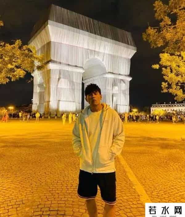 杨峻荣,福布斯中国版封面，是他