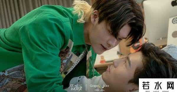 耽美mv,BL泰巨星跨海追爱告白:为你回台湾 「主动受」沙发咚剧迷尖叫了