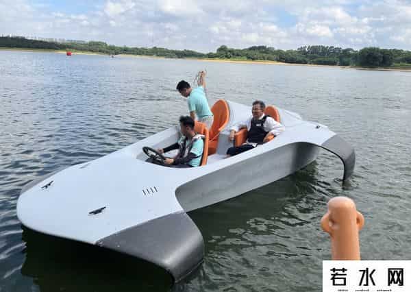 李泽湘,智能水翼艇研发团队获李泽湘天使轮融资，新能源风口刮向水上出行｜硬氪首发