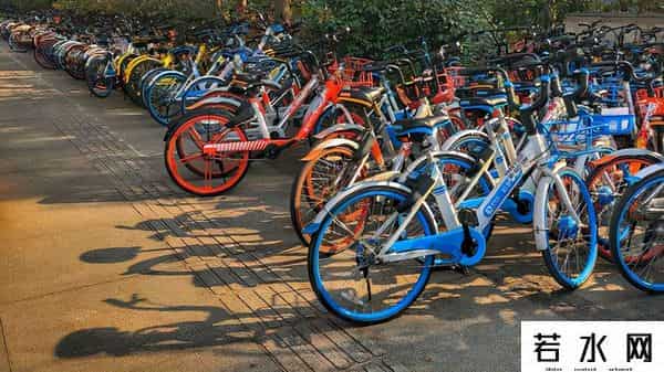 各种陈欧体,陈欧仅用3年败光120亿,后靠着3亿极限翻盘,如今成为业内第1