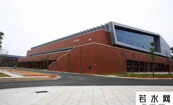 胡叶新,激动！宁乡第一所大学建成开学，迎来2672名大一新生