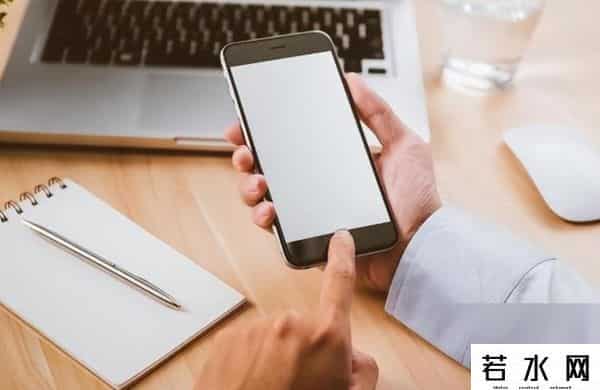 国外黄色网站,为何“黄色网站”能让你免费看？看清真相后，你还敢继续浏览吗？