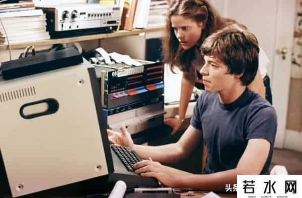 骇客追缉令,感觉智商被碾压,10部烧脑刺激的黑客电影,虐智商,全都是神作