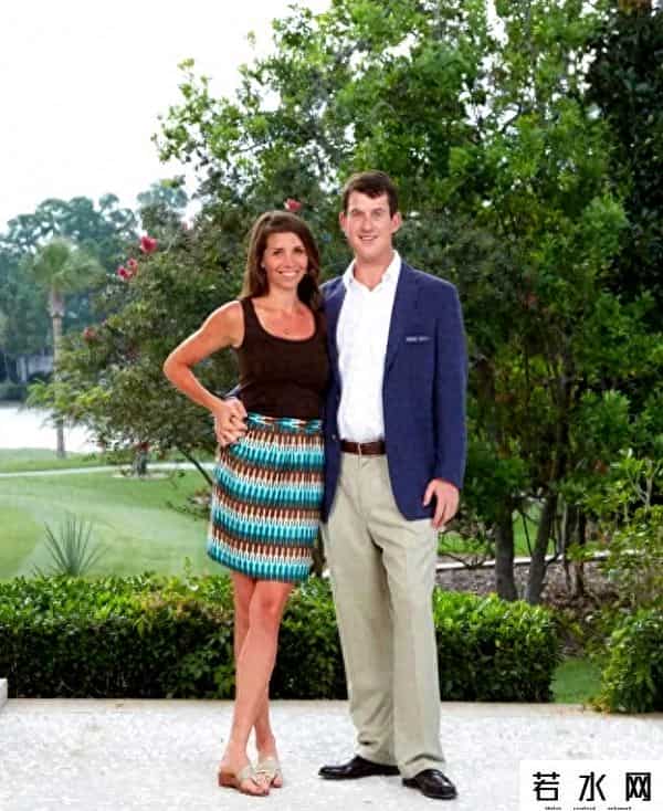 亿万继承人,美亿万富翁继承人偷吃21岁保姆！博士妻子刚生完4胎被离婚