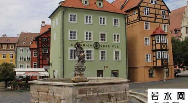 操比电影,每10万人中,就有7人拍过成人电影,捷克色情业究竟有多疯狂?