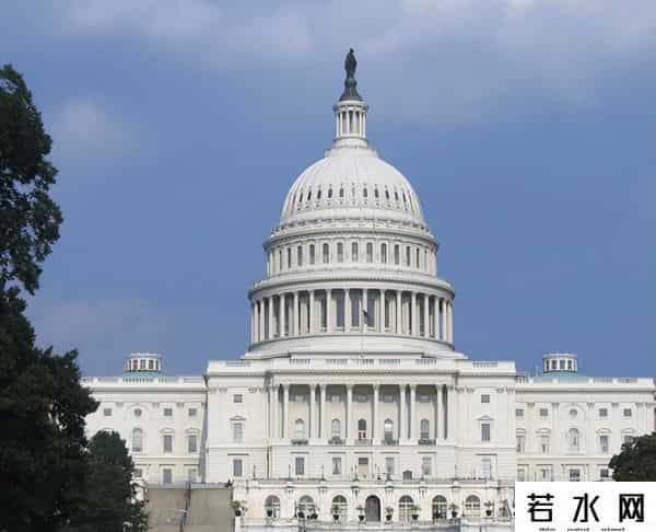 月月姐,佩洛西,对中国永远投反对票的老太太,到底是什么角色?