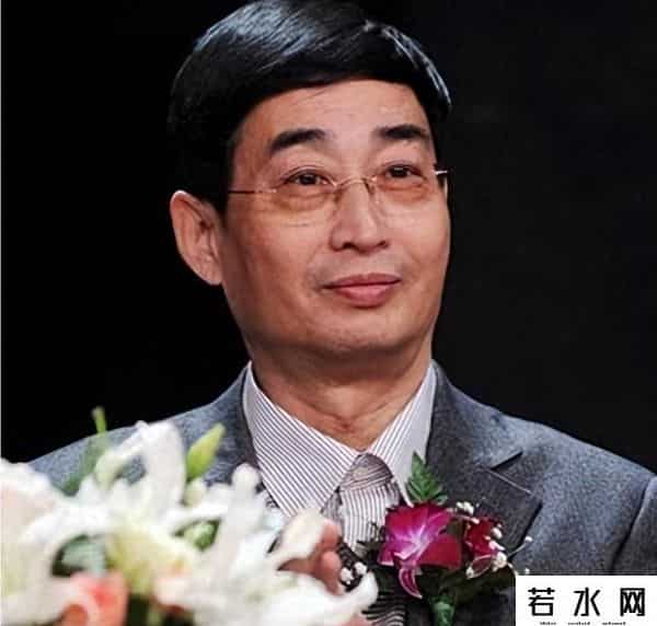 万峰老师,主持人万峰，自电台退出15年后，从“电波怒汉”成功逆袭成网红