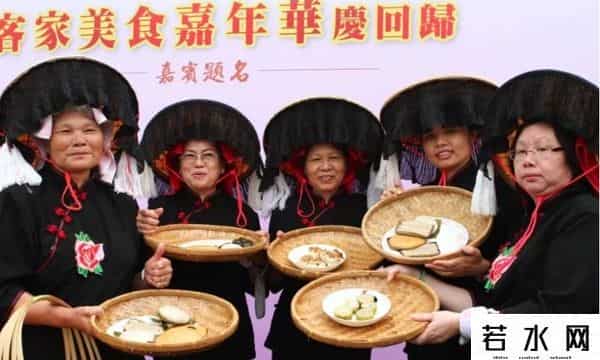 都是外乡人,他们是纯正汉族人,人口超过1亿,说的正宗汉语,我们却听不懂